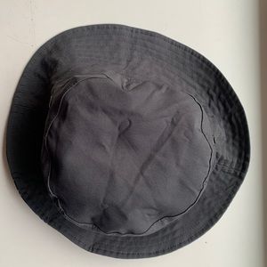 UV Skinz reversible bucket hat, men’s.